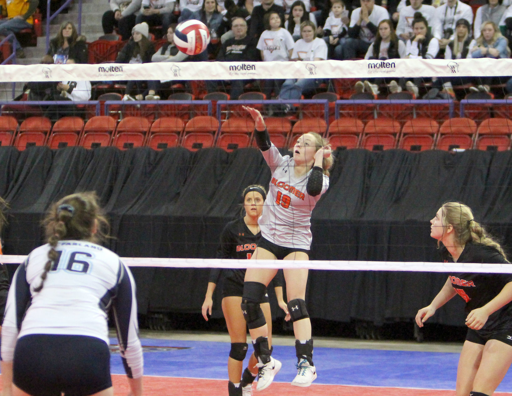 Bloomer volleyball vs McFarland 11-8-19